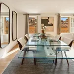 L'escale Tropezienne Rue Des Commercants 3e *