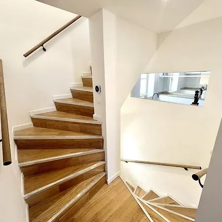 Appartement L'escale Tropezienne Rue Des Commercants 3e *